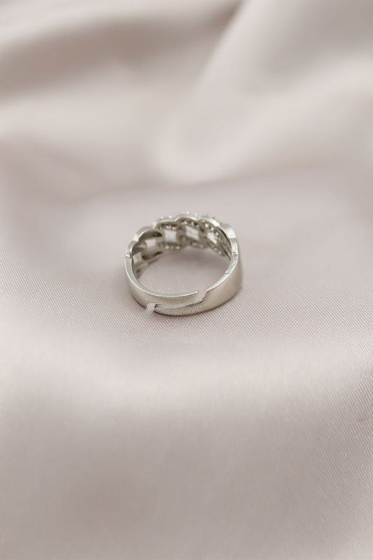 BYK2200 - Gümüş Renk Metal Zincir Model Taşlı Kadın Yüzük