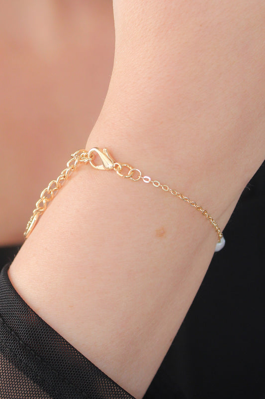 BB5129 - Gold Renk İnci Boncuk Model Kadın Bileklik