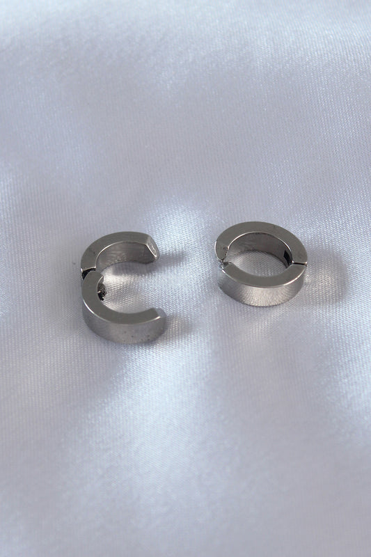 EKP277 - 316L Çelik Gümüş Renk Sıkıştırmalı Erkek Küpe