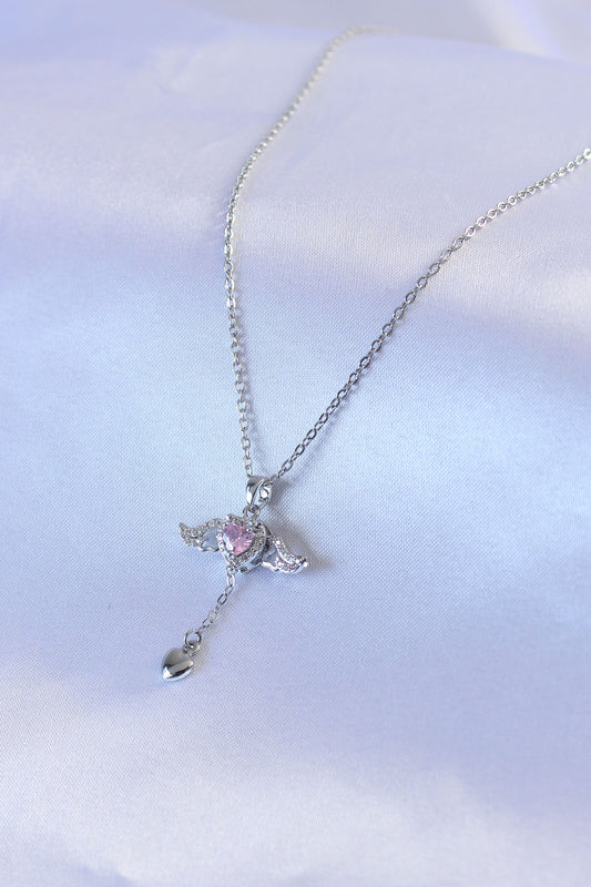 BKO7451 - 316L Çelik Gümüş Renk Kanatlı Kalp Figür Zirkon Taş Detay Kadın Kolye