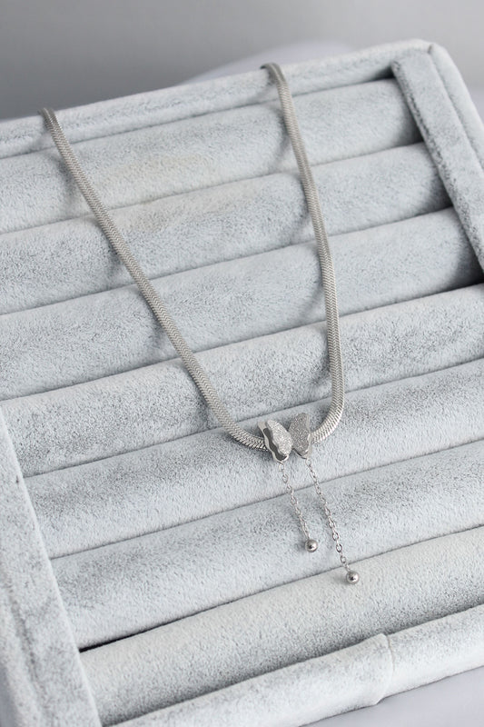 BKO7676 - 316L Çelik Gümüş Renk İtalyan Zincir Model Simli Kelebek Figür Kadın Kolye