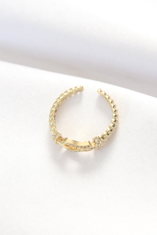 BYK3099 - Kemer Tokası Tasarımlı Gold Renk Zirkon Taşlı Ayarlanabilir Yüzük