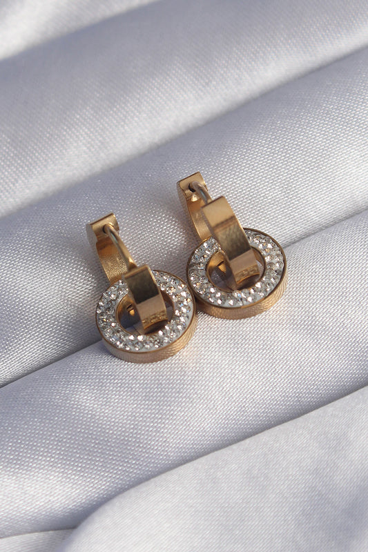 BKP9014 - 316L Çelik Gold Renk Zirkon Taşlı İç İçe Geçmeli Oval Küpe