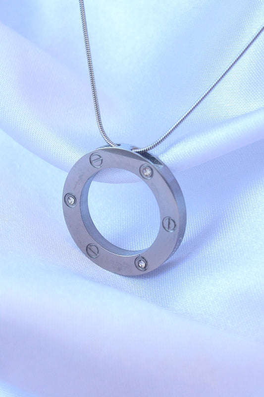 BKO8884 - 316L Çelik Gümüş Renk Zirkon Taşlı Model Kolye