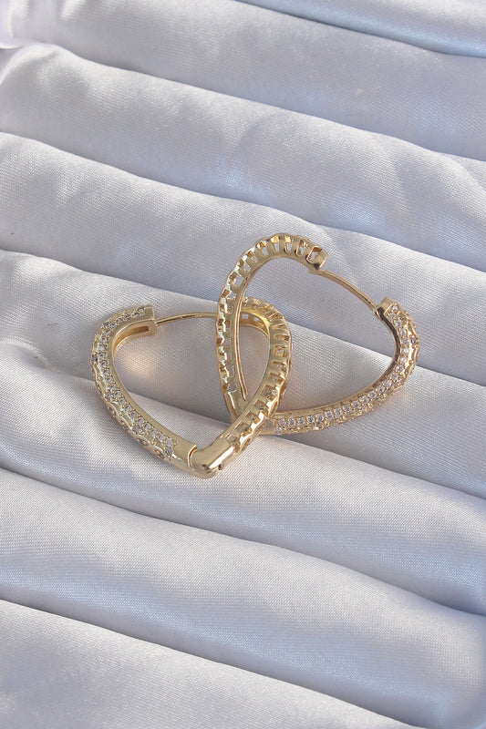 BKP9285 - Pirinç Gold Renk Zirkon Taşlı Motifli Kalp Küpe