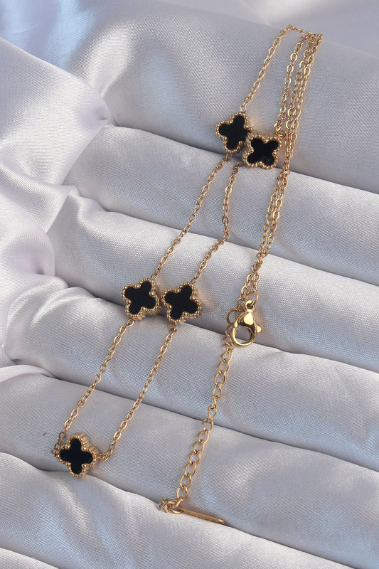 BKO9004 - 316L Çelik Gold Renk Minimal Siyah Mineli Yonca Kolye