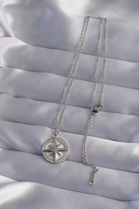 BKO9012 - 316L Çelik Zincir Gümüş Renk Zirkon Taşlı Kutup Yıldızı Kolye