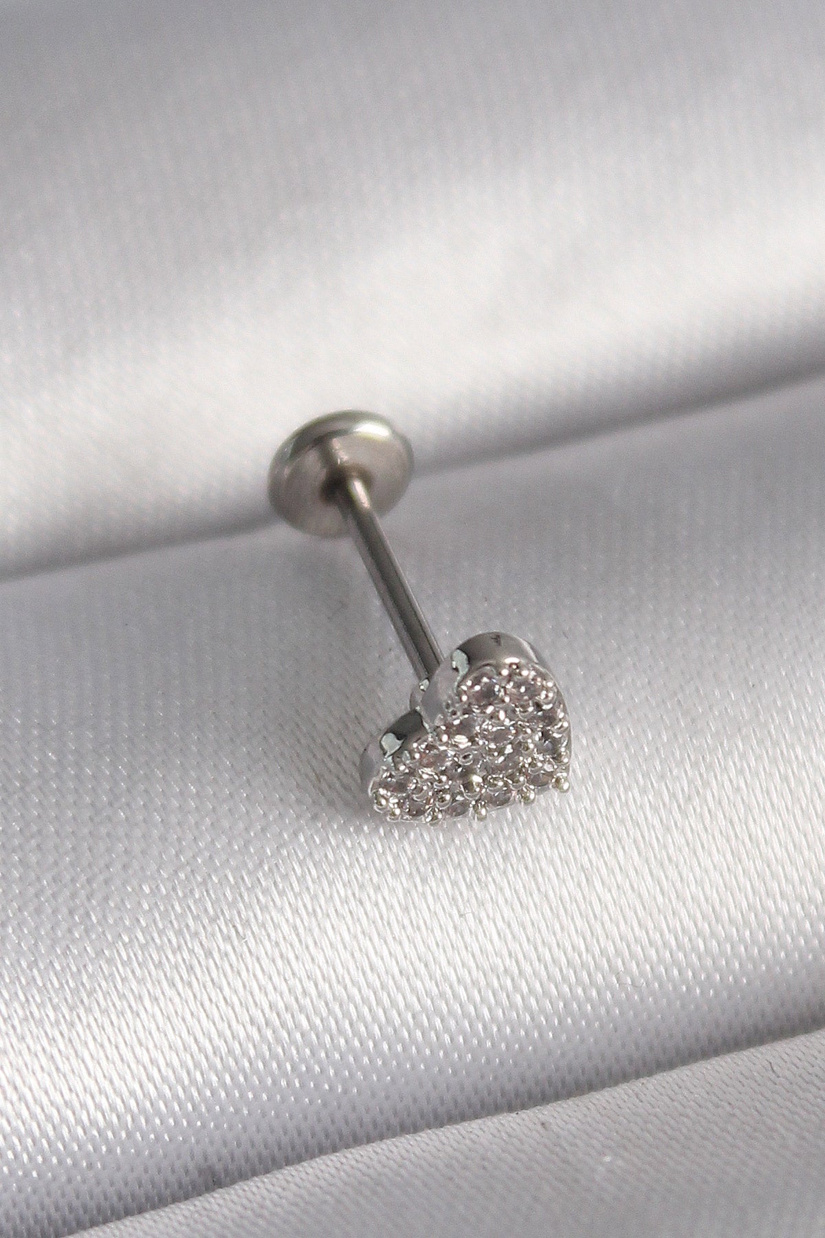 316L Çelik Gümüş Renk Zirkon Taşlı Kalp Model Tragus Piercing - PR1347