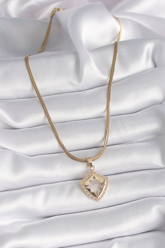 BKO9536 - 316L Çelik Gold Renk İtalyan Zincir Zirkon Taşlı Kutup Yıldız İşleme Kadın Kolye