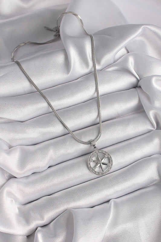 BKO9594 - 316L Çelik Gümüş Renk İtalyan Zincir Zirkon Taşlı Kutup Yıldız Model Kadın Kolye