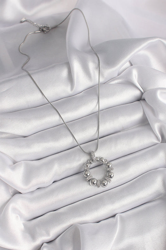 BKO9604 - 316L Çelik Gümüş Renk Zincir Zirkon Taş Detaylı Bombeli Halka Model Kadın Kolye