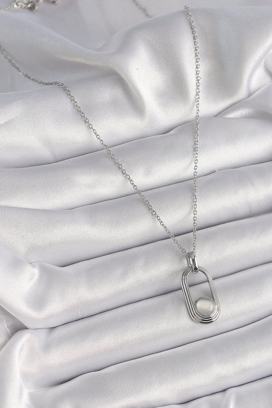 BKO9612 - 316L Çelik Gümüş Renk Zincir Beyaz Kedi Göz Model Kadın Kolye