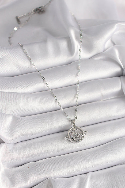 BKO9643 - 316L Çelik Gümüş Renk Zincir Zirkon Taşlı Yıldız Detay Gezegen Model Kadın Kolye