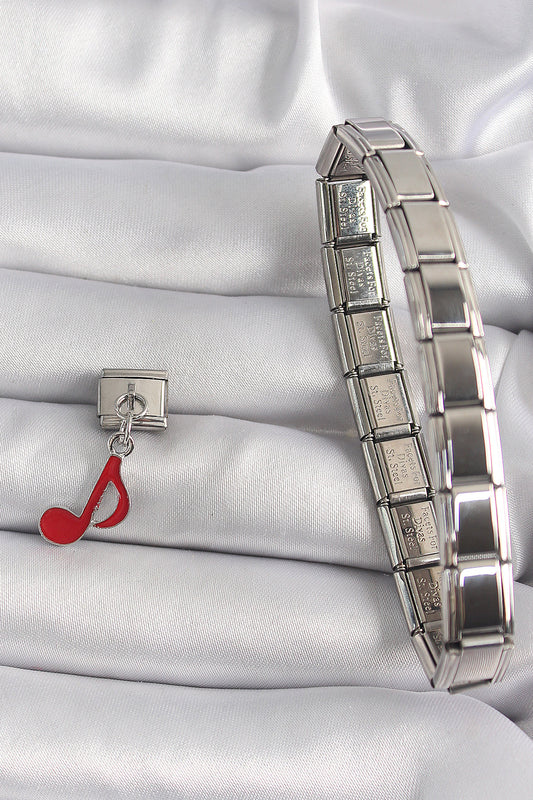 BC1180 - 316L Çelik Gümüş Renk Kırmızı Nota Model Nomination Charm