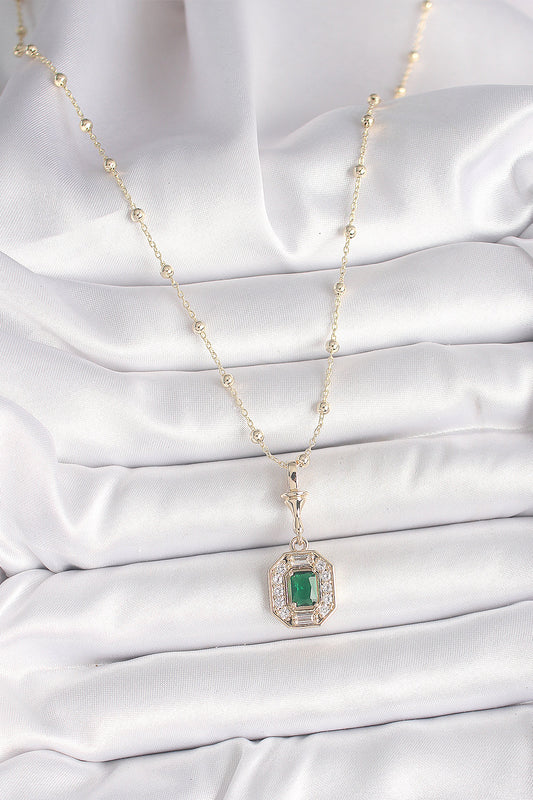 BKO9902 - Pirinç Gold Renk Zirkon Taşlı Topçuk Zincir Serenay Model Kadın Kolye