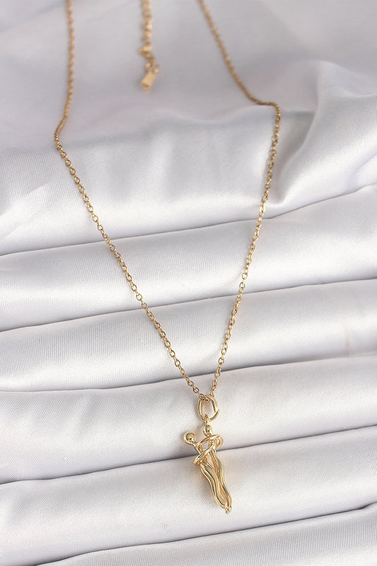 BKO9976 - 316L Çelik Gold Renk Zincir Sarılma Model Kadın Kolye