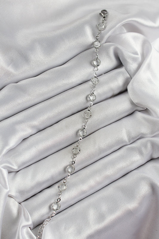 BB7044 - Pirinç Gümüş Renk Zirkon Taşlı Bileklik