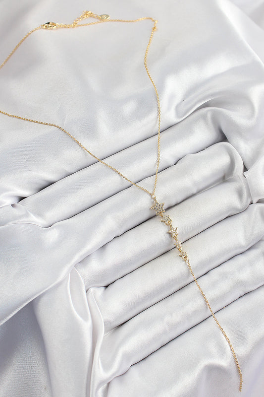 BKO10314 - Pirinç Zirkon Taşlı Sıralı Yıldız Figürlü Y Model Gold Renk Kadın Kolye