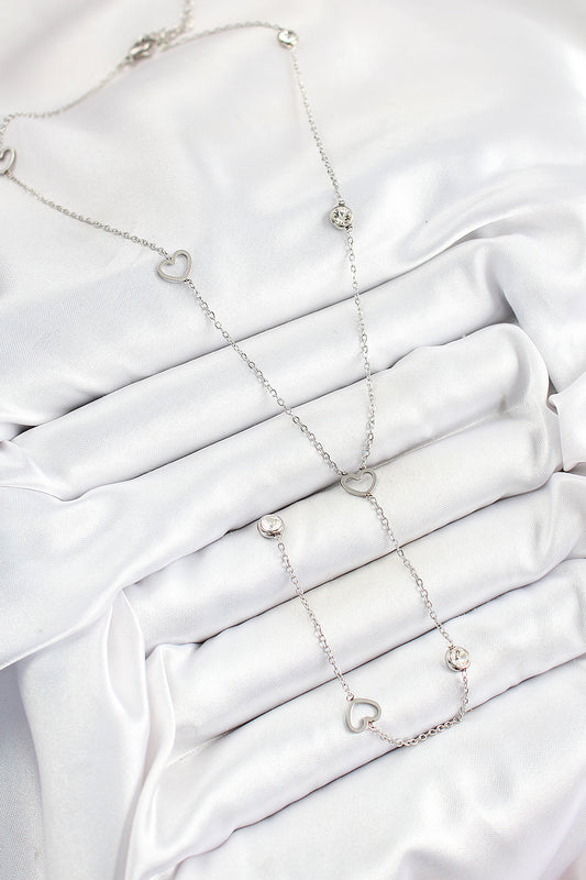 BKO10334 - 316L Çelik Zirkon Taşlı Kalp Figürlü Y Model Gümüş Renk Kadın Kolye