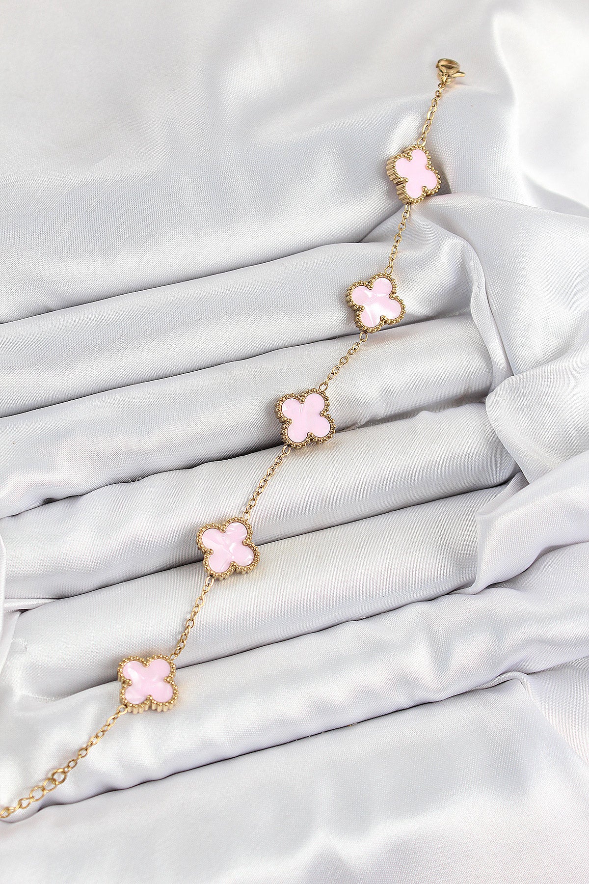 BB7365 - 316L Çelik Pembe Sedef Yonca Model Gold Renk Kadın Bileklik