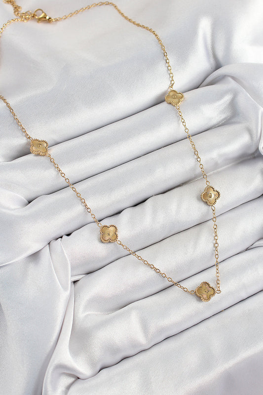 BKO10378 - 316L Çelik Yonca Model Gold Renk Kadın Kolye