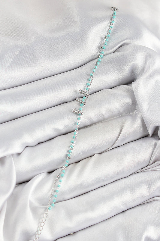 BB7582 - Pirinç Zirkon Taşlı Mavi Boncuklu Model Gümüş Renk Kadın Bileklik