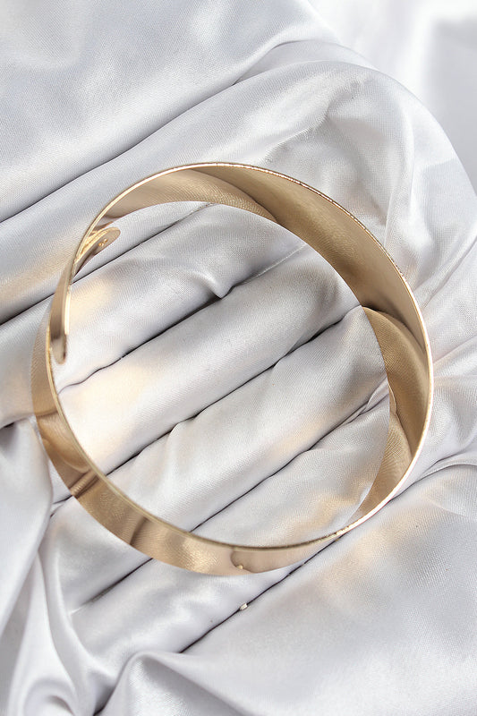 BB7615 - Pirinç Sarmal Model Gold Renk Pazu Bileklik