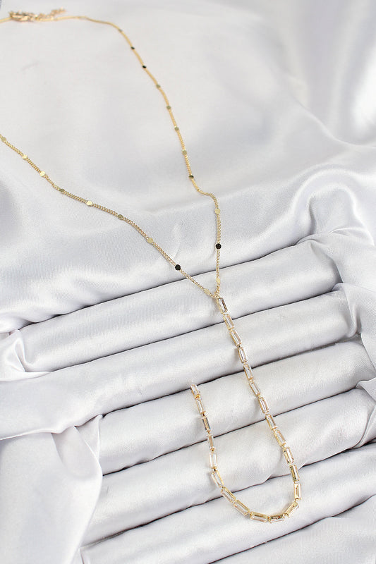 BKO10450 - Pirinç Zirkon Taşlı Model Gold Renk Y Kolye