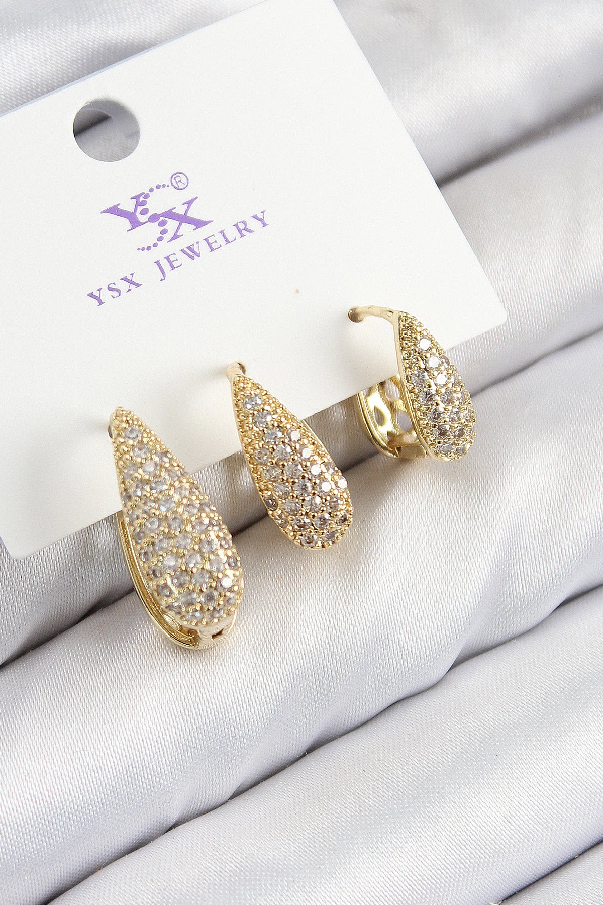 BKP11138 - Pirinç Zirkon Taşlı 3'lü Damla Model Gold Renk Kadın Küpe