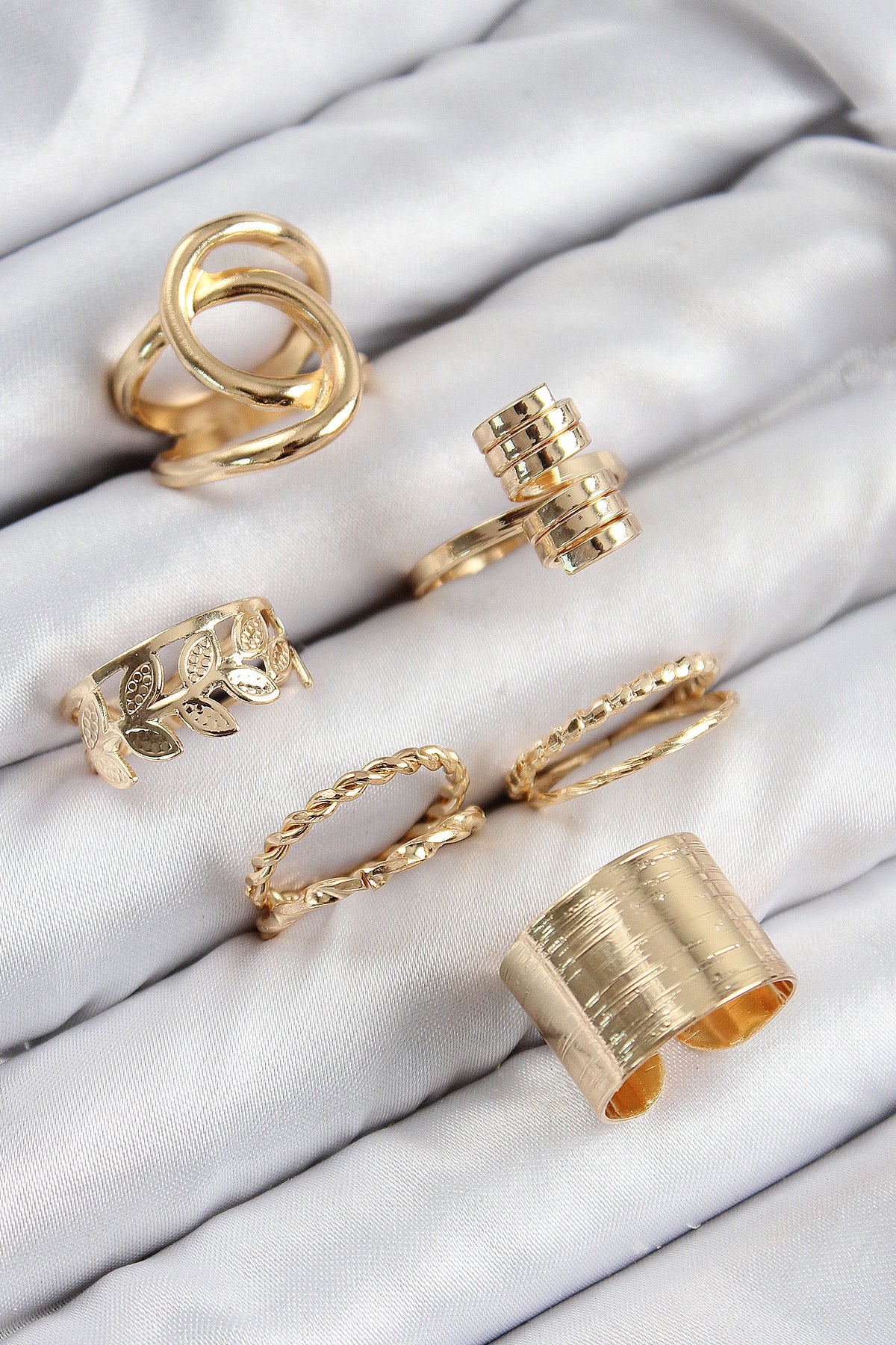 Pirinç Yaprak Model Gold Renk Kadın Yüzük Kombin Set - BYK3819