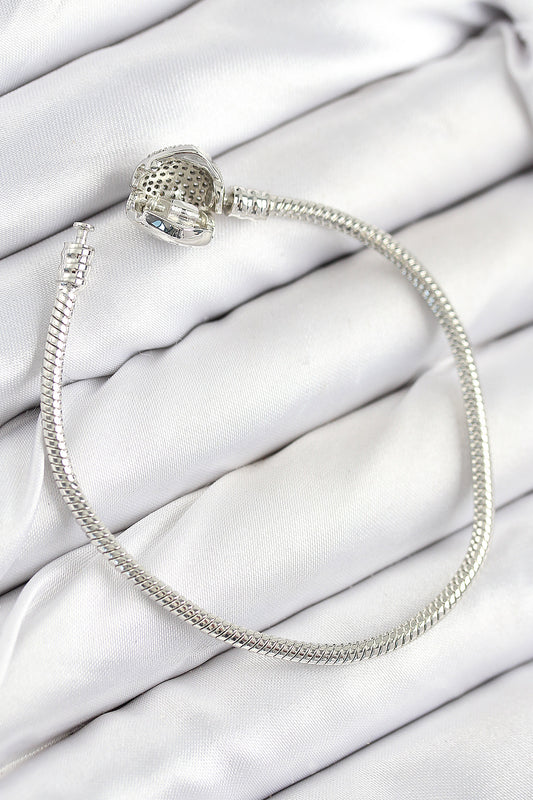 BB7803 - Pirinç Charm Zirkon Taşlı Kalp Model Gümüş Renk Kadın Bileklik