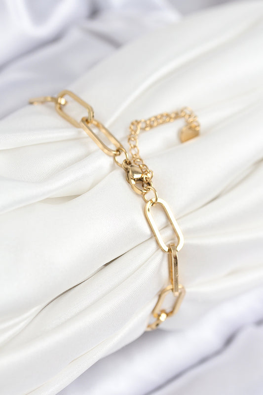 BB7837 - 316L Çelik Nazar Boncuğu Ve Zirkon Taşlı Kalp Model Gold Renk Kadın Bileklik