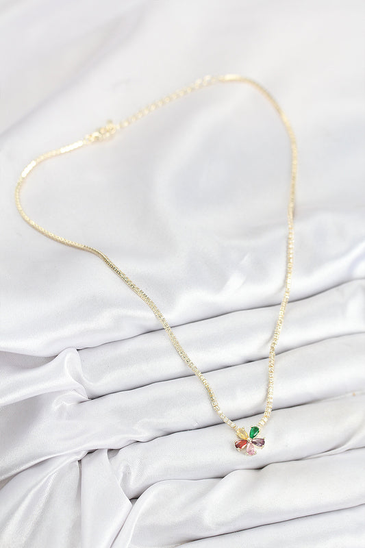 BKO10546 - Pirinç Zirkon Taşlı Su Yolu Asorti Çiçek Model Gold Renk Kadın Kolye