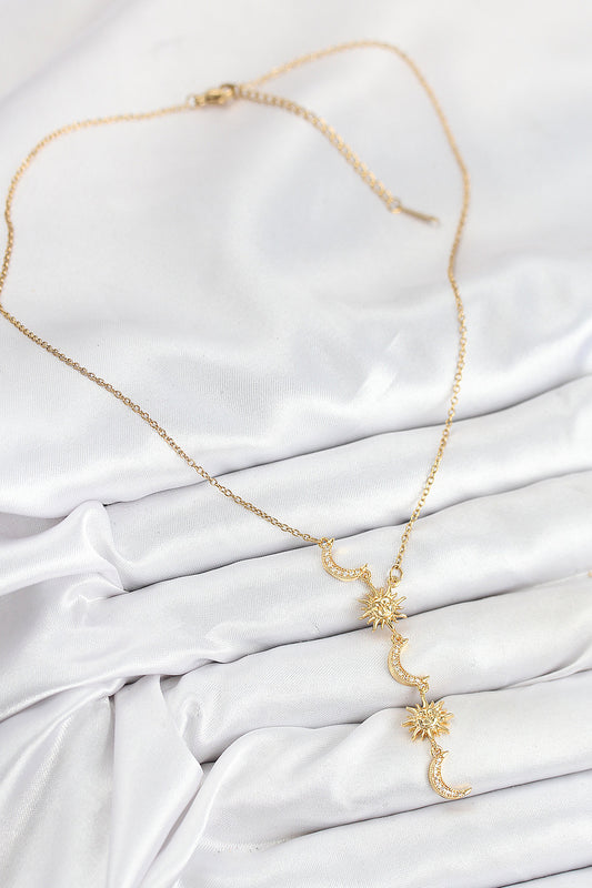 BKO10548 - 316L Çelik Zirkon Taşlı Güneş Ve Ay Model Gold Renk Kadın Kolye