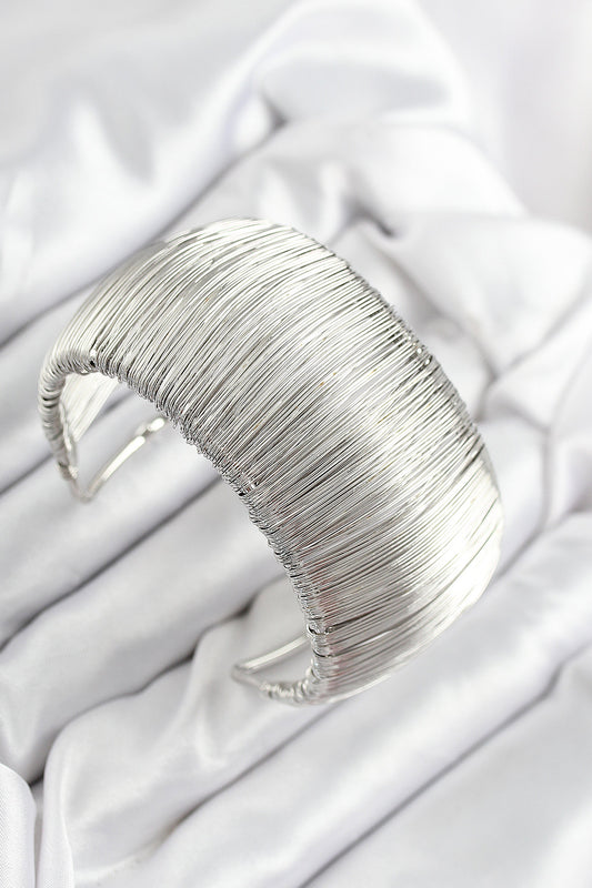 BB7894 - Pirinç Tel Sarma Model Gümüş Renk Kadın Bileklilk