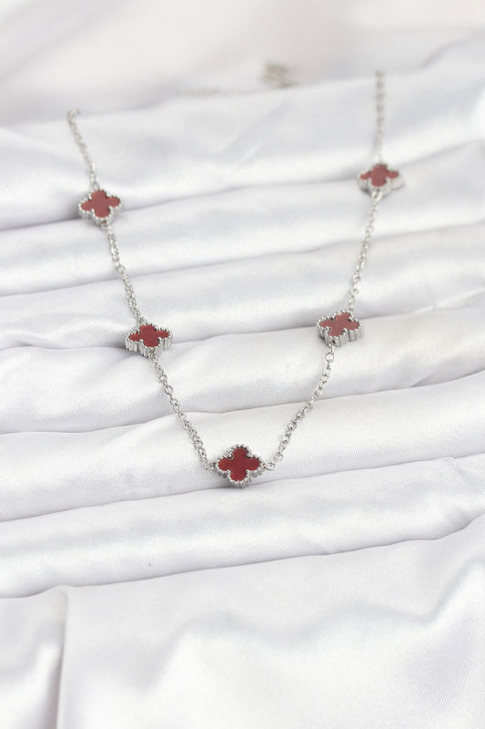 BKO10577 - 316L Çelik Zincir Gümüş Renk Bordo Baby Boy Yonca Kadın Kolye