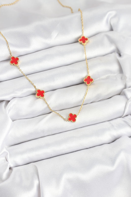 BKO10580 - 316L Çelik Zincir Gold Renk Kırmızı Baby Boy Yonca Kadın Kolye