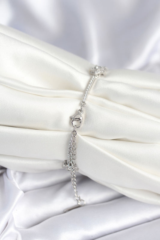 BB7985 - Pirinç Gümüş Renk Yıldız Model Kadın Bileklik