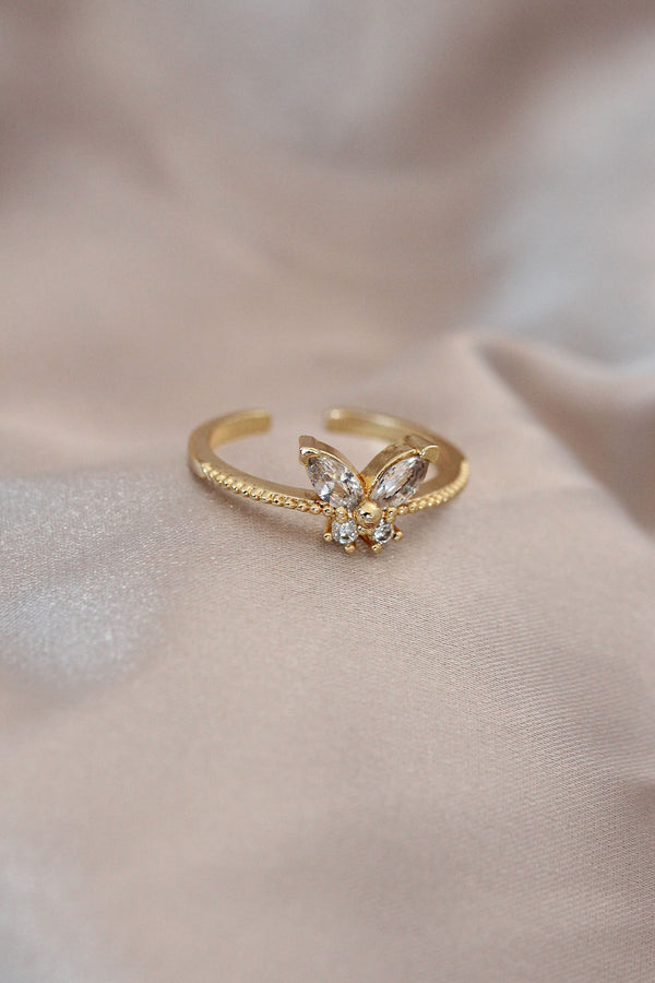 BYK2053 - Ayarlamalı Altın Renk Metal Zirkon Taş ve Kristal Taşlı Kelebek Model Yüzük