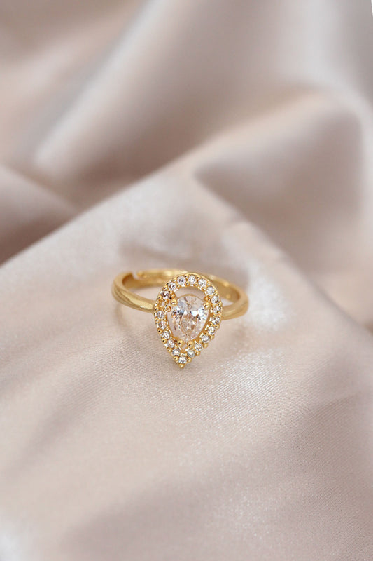 BYK2071 - Ayarlamalı Gold Renk Metal Zirkon Taşlı Damla Model Yüzük