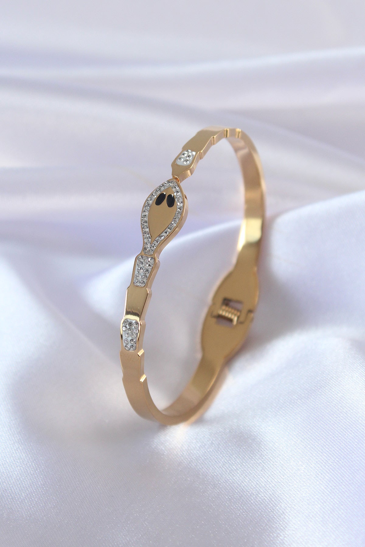 316L Çelik Gold Renk Yılan Model Zirkon Taş Detay Kadın Kelepçe - BB5054