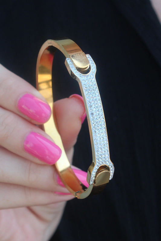 316L Çelik Gold Renk Zirkon Taşlı Kadın Kelepçe - BB5285