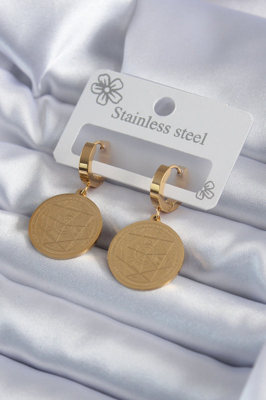 BKP7979 - 316L Çelik Gold Renk Pentagram İşleme Model Kadın Küpe