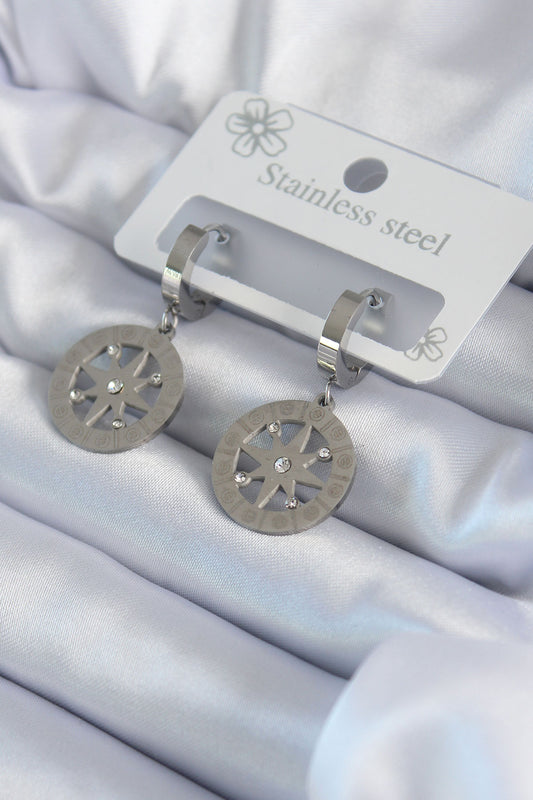 BKP8064 - 316L Çelik Gümüş Renk Kutup Yıldızı Model Zirkon Taş İşleme Detay Kadın Küpe