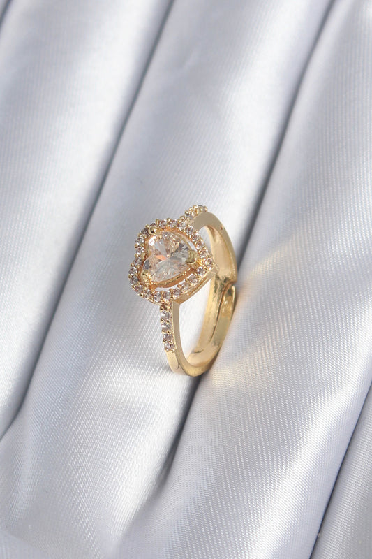 Pirinç Gold Renk Zirkon Taşlı Kalp Charm Model Kadın Yüzük - BYK2858