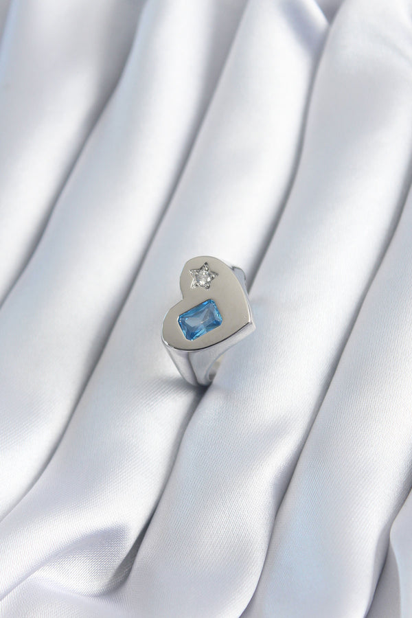 BYK2894 - Pirinç Gümüş Renk Kalp Model Yıldız Zirkon Taş Detay Kadın Yüzük