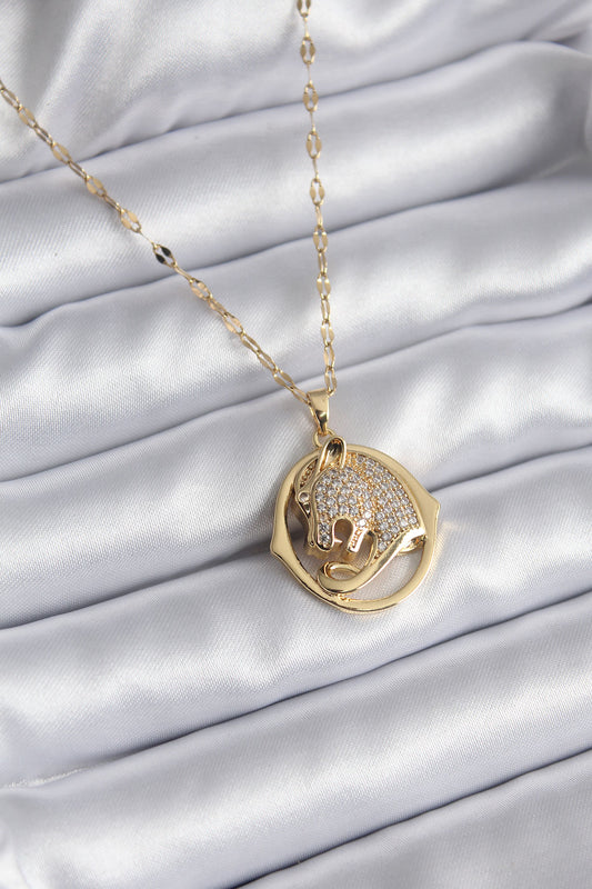 BKO8178 - 316L Çelik Gold Renk Zirkon Taşlı Jaguar Model Kadın Kolye