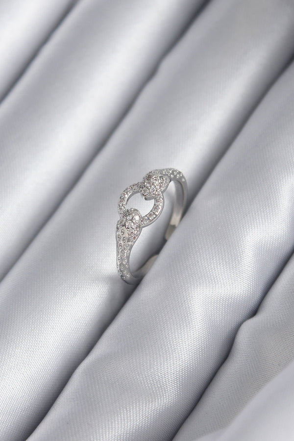 BYK2922 - Pirinç Gümüş Renk Zirkon Taşlı Yılan Model Kadın Yüzük