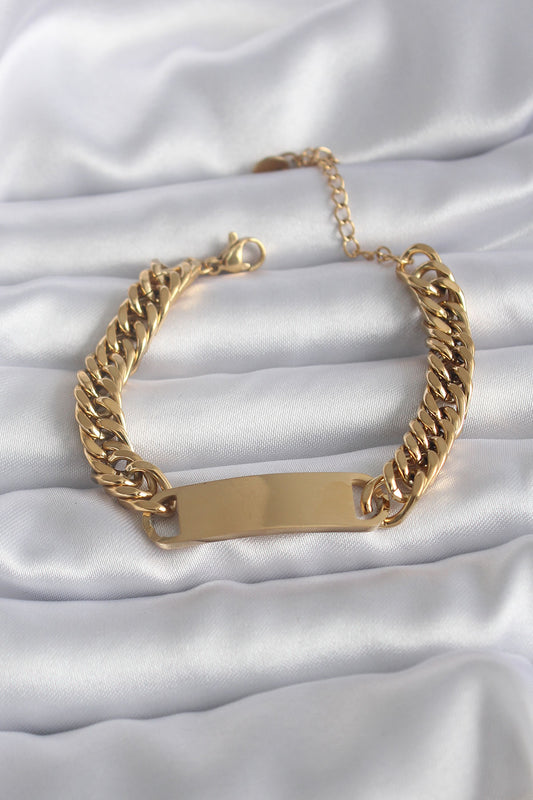 BB5744 - 316L Çelik Gold Renk İsim Yazılabilir Plaka Model Kadın Bileklik