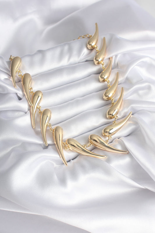 BKO8237 - VIP Seri Özel Tasarım Gold Renk Kadın Kolye